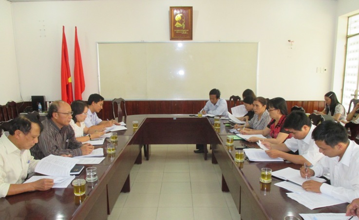 Ban Văn hóa - Xã hội giám sát tình hình thực hiện một số quy định của pháp luật về lao động, việc làm tại UBND thành phố Quảng Ngãi