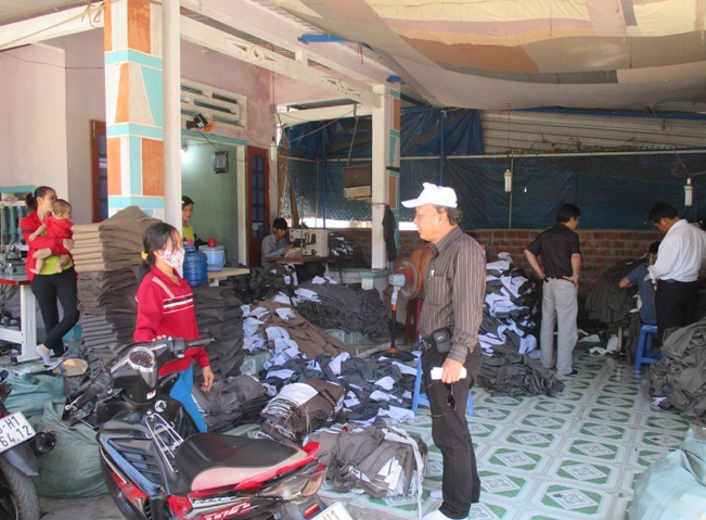 Ban Văn hóa - Xã hội khảo sát tình hình thực hiện đào tạo nghề cho lao động nông thôn theo Quyết định 1956/QĐ-TTg của Thủ tướng Chính phủ tại huyện Đức Phổ