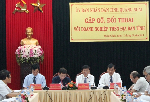UBND tỉnh Quảng Ngãi gặp gỡ, đối thoại với doanh nghiệp trên địa bàn tỉnh