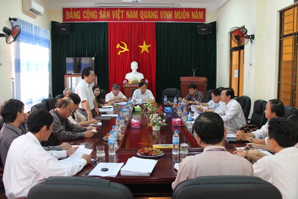 Đoàn giám sát Thường trực HĐND tỉnh làm việc với Sở Xây dựng về tình hình thực hiện Nghị quyết của HĐND tỉnh về phát triển đô thị trên địa bàn tỉnh.