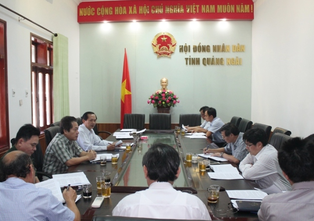 Ban Pháp chế họp thông qua dự thảo Báo cáo kết quả giám sát việc xây dựng và thực hiện Đề án vị trí việc làm trong các cơ quan hành chính và đơn vị sự nghiệp công lập của tỉnh Quảng Ngãi