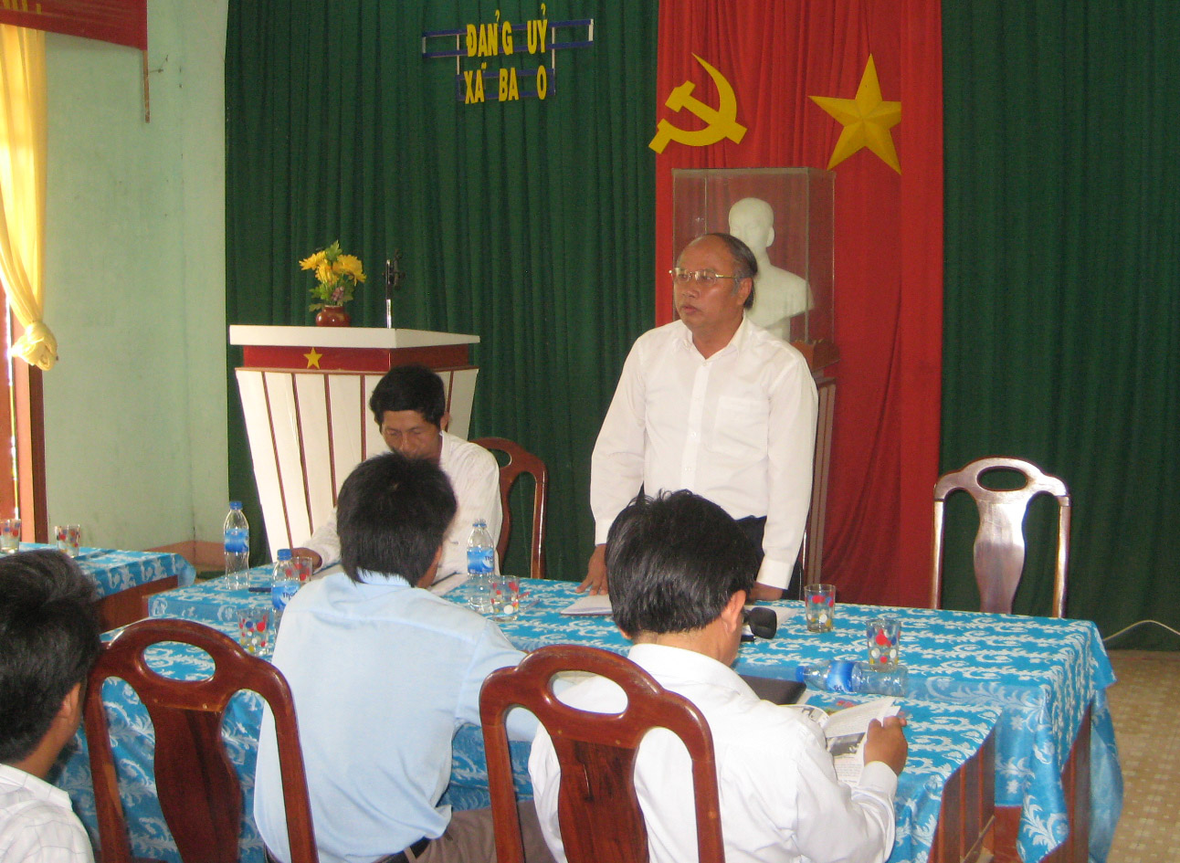 Đoàn giám sát của Ban Dân tộc HĐND tỉnh giám sát tình hình thực hiện chính sách, pháp luật về giao đất, giao rừng sản xuất cho các tổ chức, hộ gia đình và cá nhân trên địa bàn các huyện Ba Tơ, Trà Bồng.