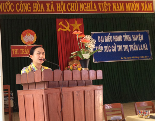 Tổ đại biểu HĐND tỉnh tiếp xúc cử tri tại thị trấn Là Hà, huyện Tư Nghĩa