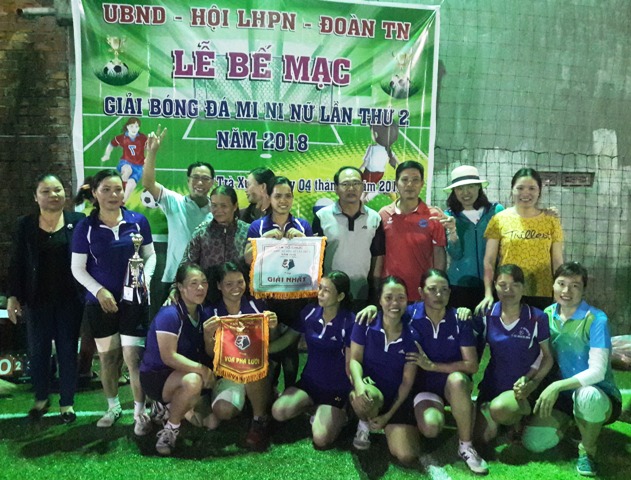 Trà Xuân: Sôi nổi giải bóng đá Mini nữ chào mừng ngày 8/3