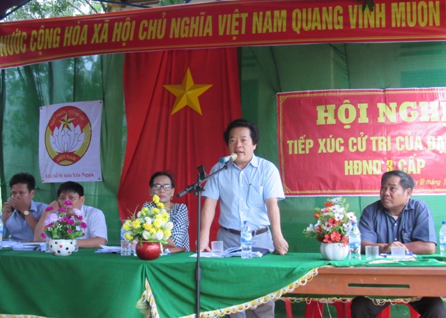 Tổ đại biểu HĐND tỉnh tiếp xúc cử tri tại thôn Yên Ngựa, xã Long Sơn