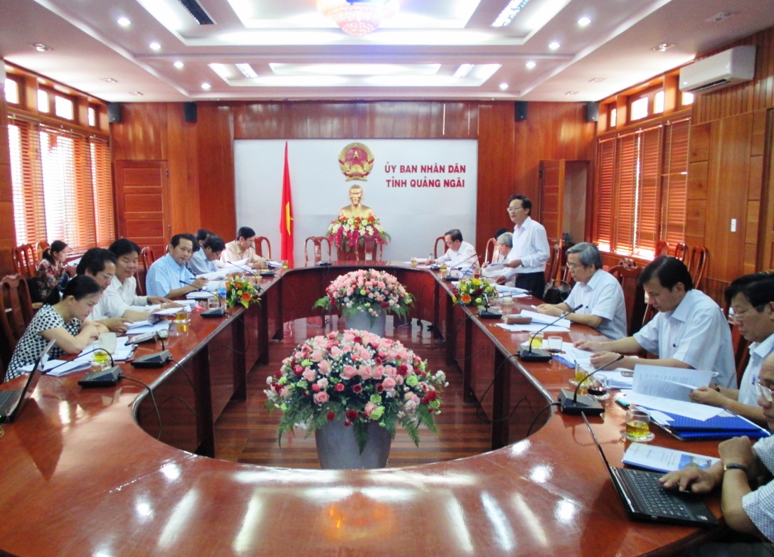 Thường trực, các Ban HĐND tỉnh dự họp tham gia ý kiến về Đề án đề nghị công nhận đô thị Vạn Tường, Khu kinh tế Dung Quất, tỉnh Quảng Ngãi đạt tiêu chuẩn đô thị loại V