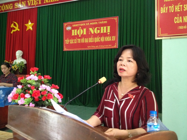 Đại biểu Quốc hội tỉnh tiếp xúc cử tri xã Nghĩa Thắng