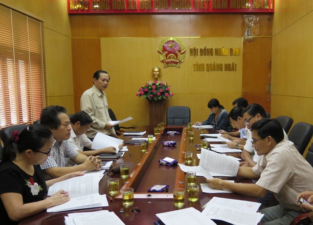 Ban Pháp chế HĐND tỉnh tổ chức cuộc họp để thẩm tra một số nội dung UBND tỉnh trình HĐND tỉnh tại kỳ họp thứ 10