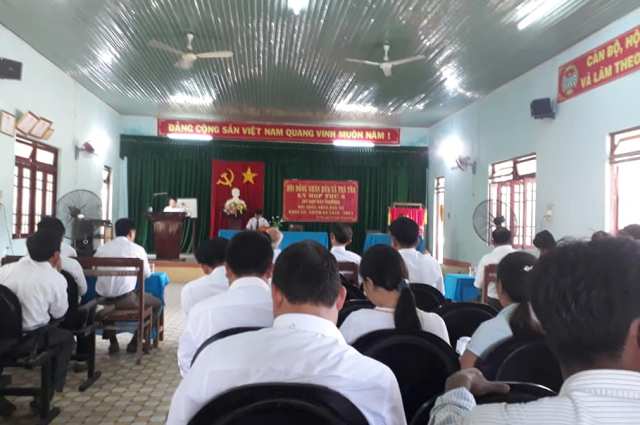 Kỳ họp bất thường Hội đồng nhân dân xã Trà Tân khoá XII, nhiệm kỳ 2016-2021