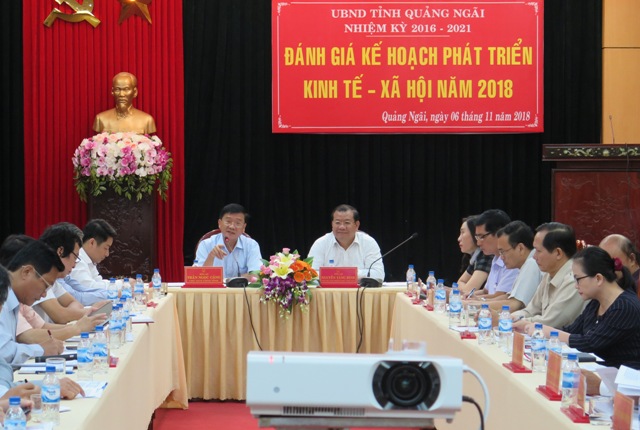 Quảng Ngãi: họp đánh giá tình hình thực hiện Kế hoạch phát triển kinh tế - xã hội, bảo đảm quốc phòng, an ninh năm 2018