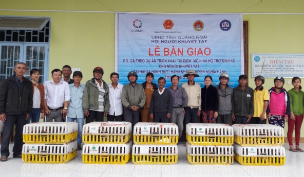 Nghĩa Hành trao sinh kế cho người khuyết tật