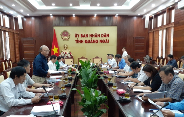 Họp thông qua báo cáo kết quả giám sát việc thực hiện quy định về hỗ trợ ổn định đời sống, sản xuất, đào tạo, chuyển đổi nghề và tìm kiếm việc làm cho người lao động khi Nhà nước thu hồi đất.