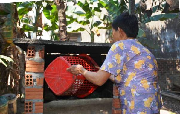 Xã Tịnh Giang (Sơn Tịnh): Hiệu quả từ lò xử lý rác thải tại nhà