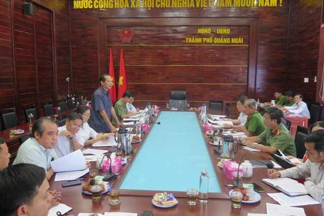 Đoàn giám sát Ban Pháp chế HĐND tỉnh giám sát công tác đảm bảo an ninh, trật tự, phòng, chống tội phạm và tệ nạn xã hội tại Tp Quảng Ngãi