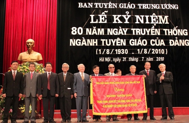 Một số bài học công tác tư tưởng trong thời kỳ đổi mới