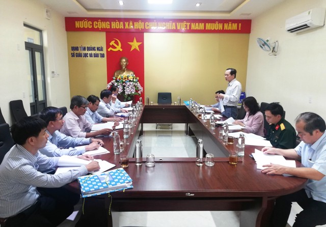 Ban Pháp chế HĐND tỉnh giám sát tình hình thực hiện biên chế công chức, biên chế sự nghiệp tại Sở Y tế, Sở Giáo dục và Đào tạo