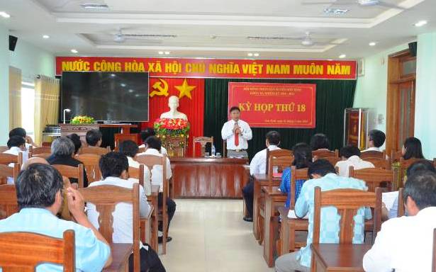 HĐND HUYỆN SƠN TỊNH BẦU BỔ SUNG CHỦ TỊCH UBND HUYỆN