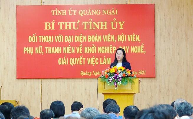 Bí thư Tỉnh ủy, Chủ tịch HĐND tỉnh Bùi Thị Quỳnh Vân đối thoại với Phụ nữ và Thanh niên
