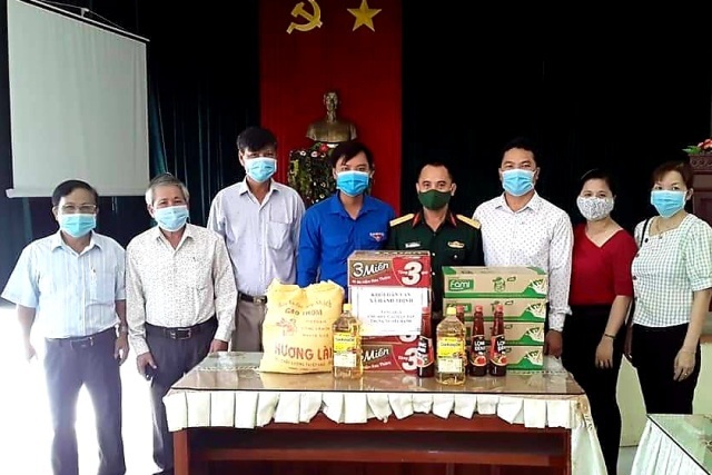 Tấm lòng của cán bộ và nhân dân huyện Nghĩa Hành trong phòng, chống dịch Covid-19