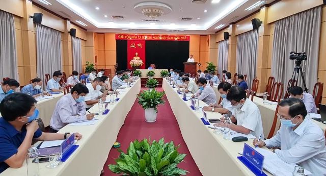 UBND tỉnh họp thường kỳ để thảo luận nhiệm vụ, giải pháp thúc đẩy tăng trưởng kinh tế những tháng cuối năm 2021