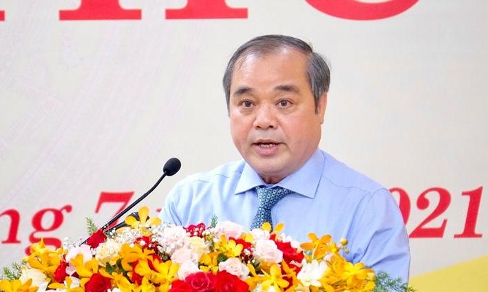 UBND tỉnh báo cáo HĐND tỉnh tình hình kinh tế - xã hội, quốc phòng, an ninh 6 tháng đầu năm và nhiệm vụ, giải pháp trọng tâm 6 tháng cuối năm 2021.