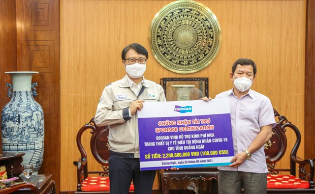 Doosan Vina hỗ trợ Quảng Ngãi gần 2,3 tỷ đồng phòng, chống dịch Covid-19