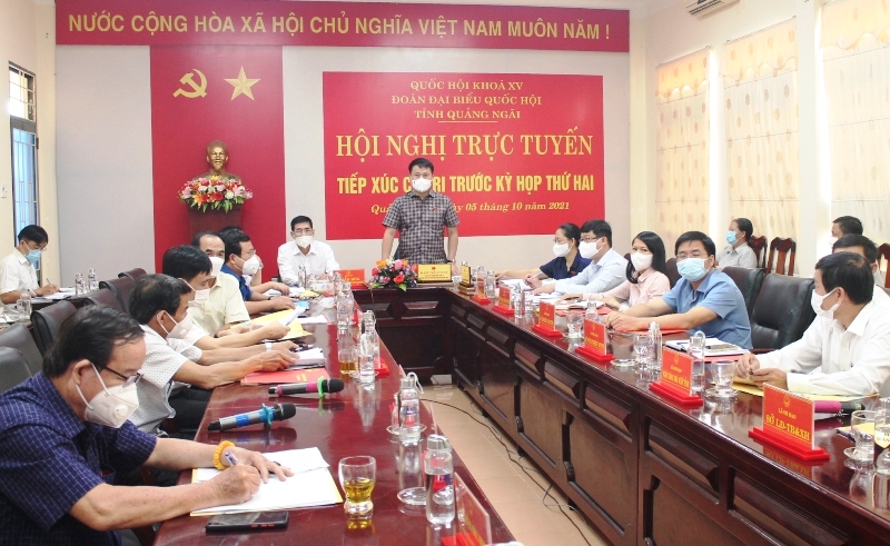 Đoàn đại biểu Quốc hội tỉnh Quảng Ngãi tiếp xúc cử tri trước kỳ họp thứ 2