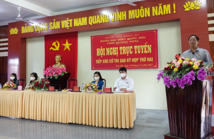 Đoàn đại biểu Quốc hội tỉnh tiếp xúc cử tri huyện Sơn Hà