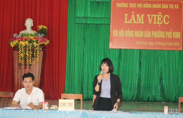 Thường trực HĐND thị xã Đức Phổ làm việc với HĐND phường Phổ Vinh