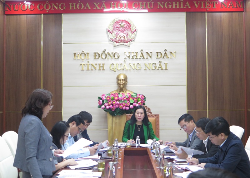 Thường trực HĐND tỉnh họp triển khai nhiệm vụ công tác và cho ý kiến một số nội dung UBND tỉnh trình