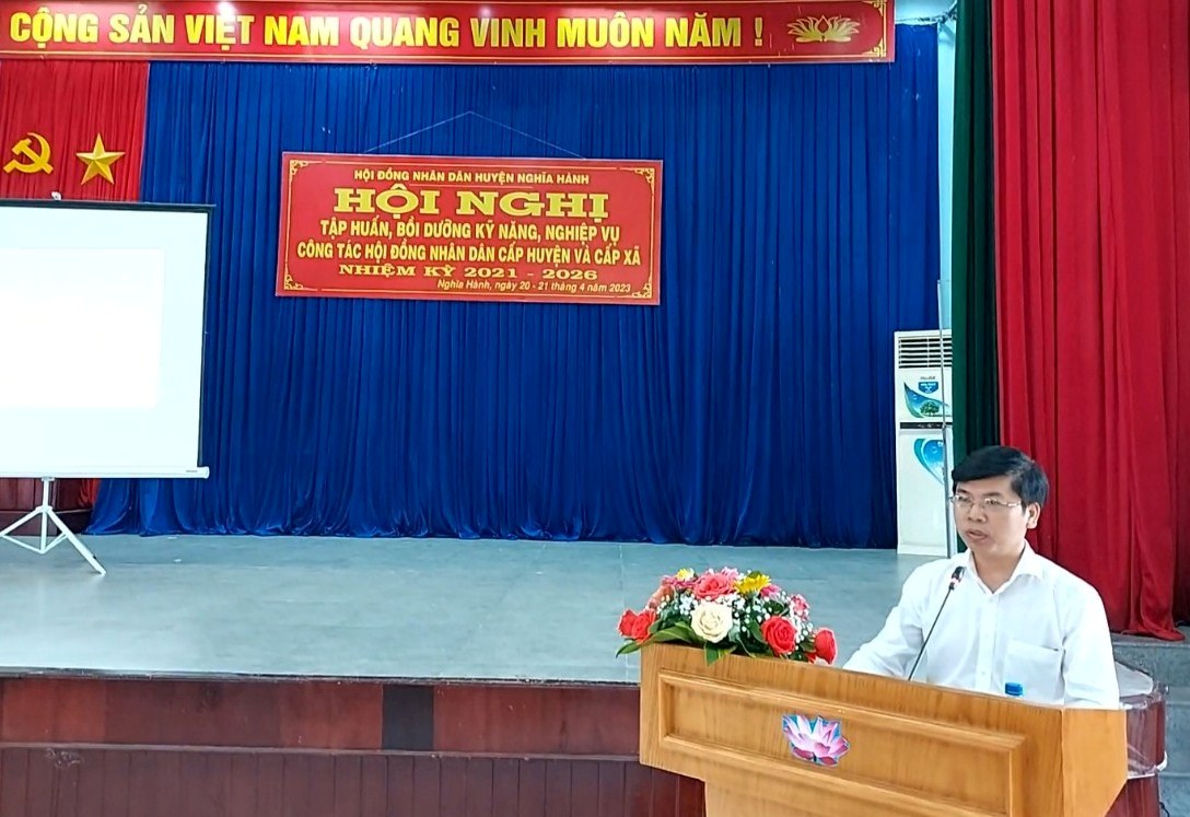 Thường trực HĐND tỉnh tập huấn, chia sẻ kinh nghiệm hoạt động của HĐND tại huyện Nghĩa Hành