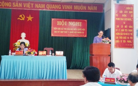 Đoàn đại biểu Quốc hội tiếp xúc cử tri tại xã Tịnh Giang, Tịnh Minh huyện Sơn Tịnh