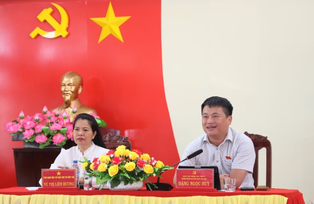 Cử tri xã Trà Bình kiến nghị nhiều nội dung liên quan đến phát triển kinh tế - xã hội, an sinh và tổ chức bộ máy