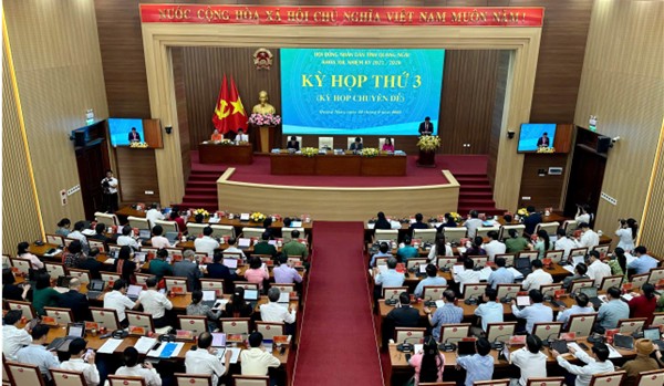 Quy định mức thu phí thẩm định hồ sơ, lệ phí cấp Giấy chứng nhận quyền sử dụng đất, quyền sở hữu tài sản gắn liền với đất trên địa bàn tỉnh Quảng Ngãi