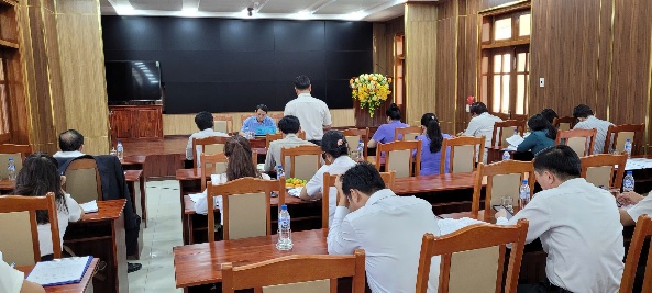 Đoàn Giám sát Ban Pháp chế HĐND tỉnh làm việc tại Tòa án nhân dân tỉnh Quảng Ngãi