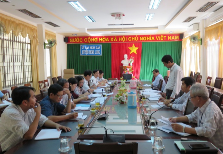 Ban Dân tộc HĐND tỉnh khảo sát tình hình thực hiện nhiệm vụ phát triển kinh tế - xã hội và các chương trình, chính sách đầu tư cho đồng bào dân tộc và miền núi năm 2014.